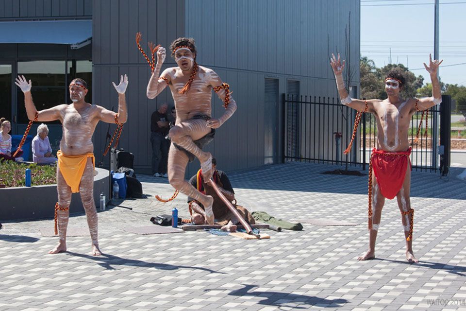 Wadumbah Aboriginal Dance Group